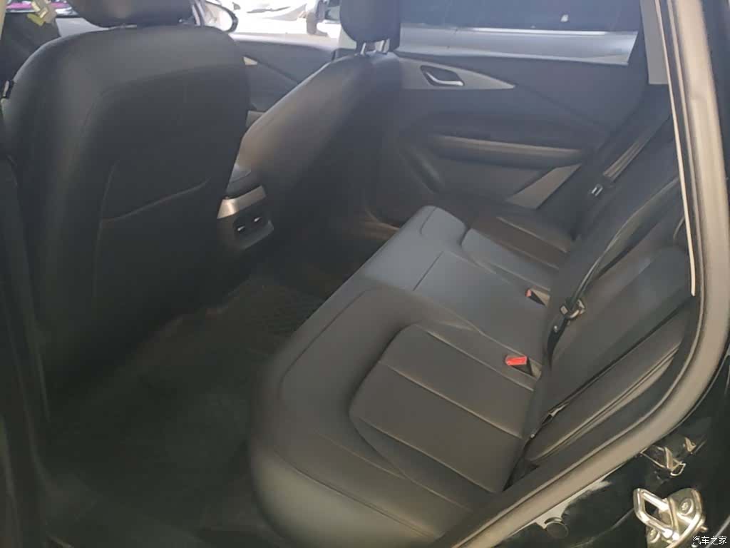 Wuling Starlight, 2024 17