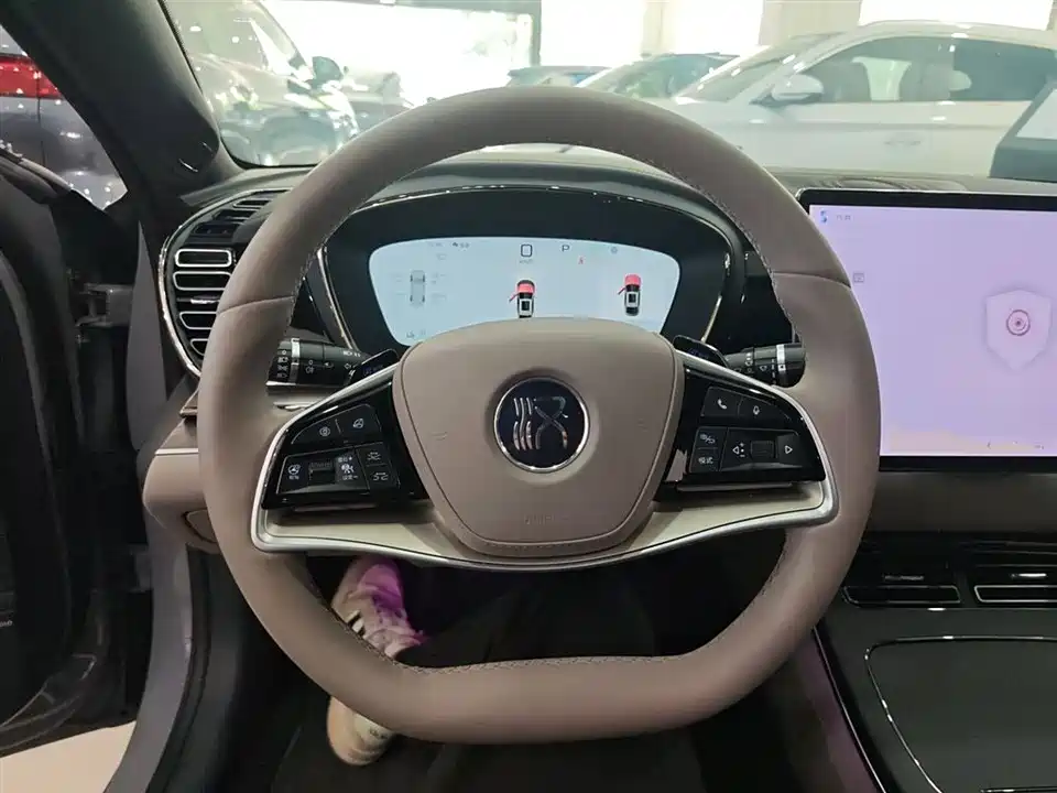 BYD Han