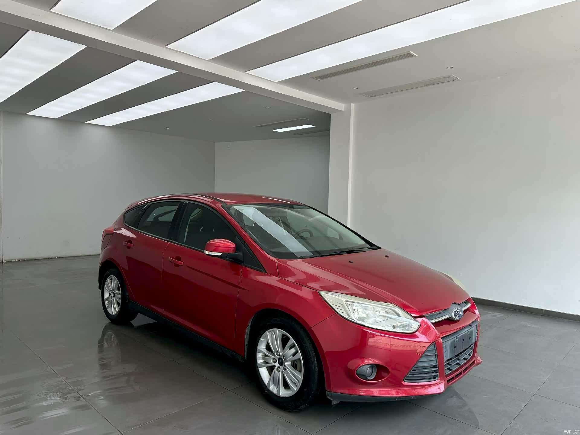 Ford Focus, 2014 3