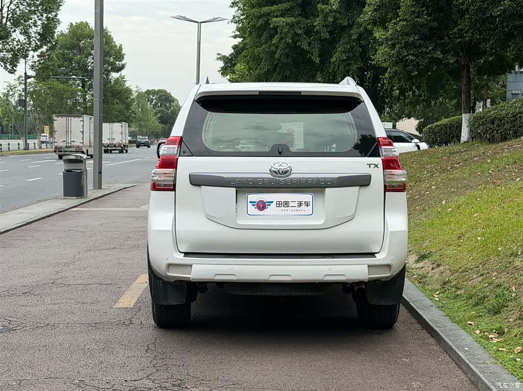 Toyota Prado, 2014 все фото