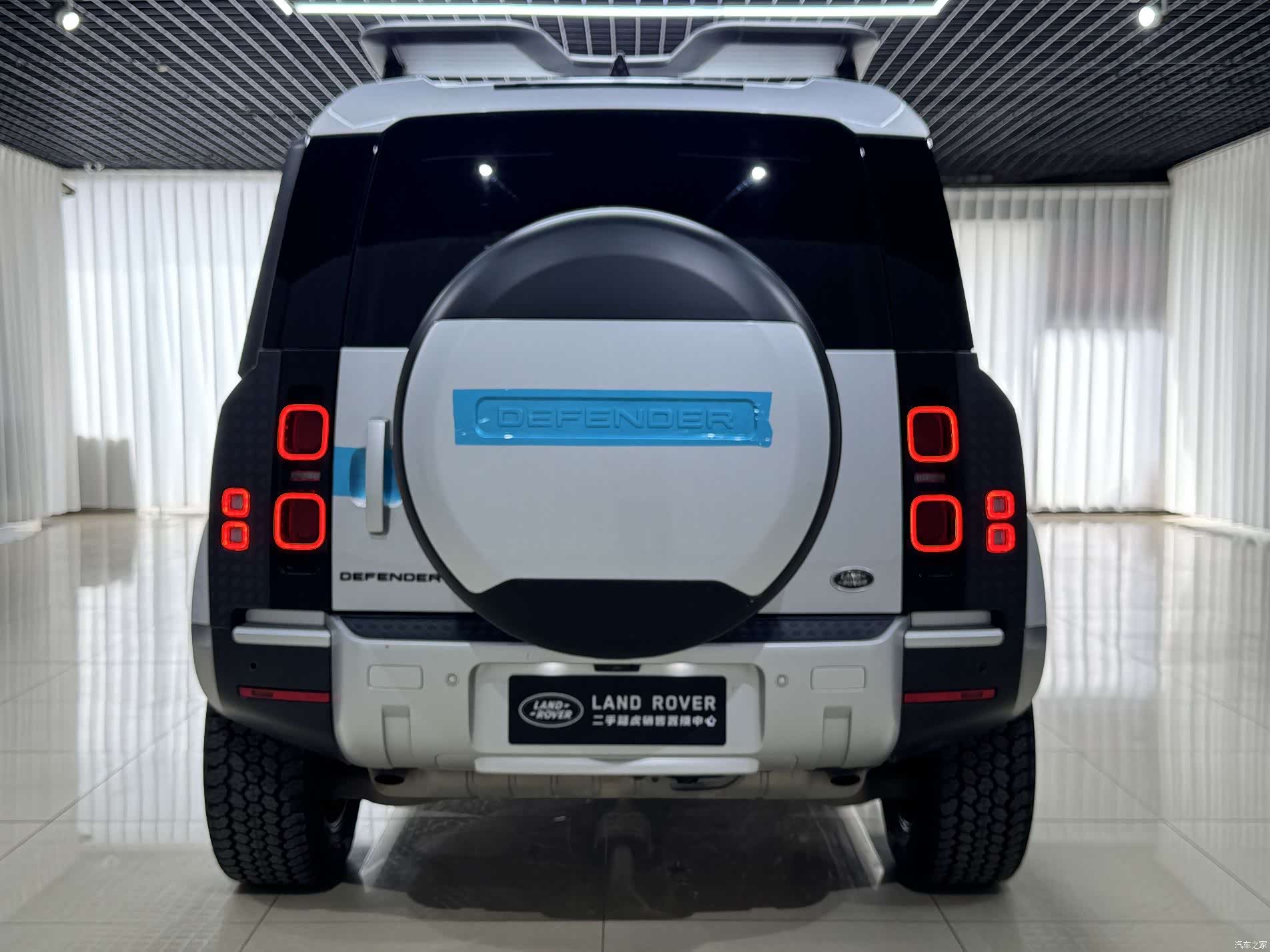 Land Rover Defender, 2021 все фото