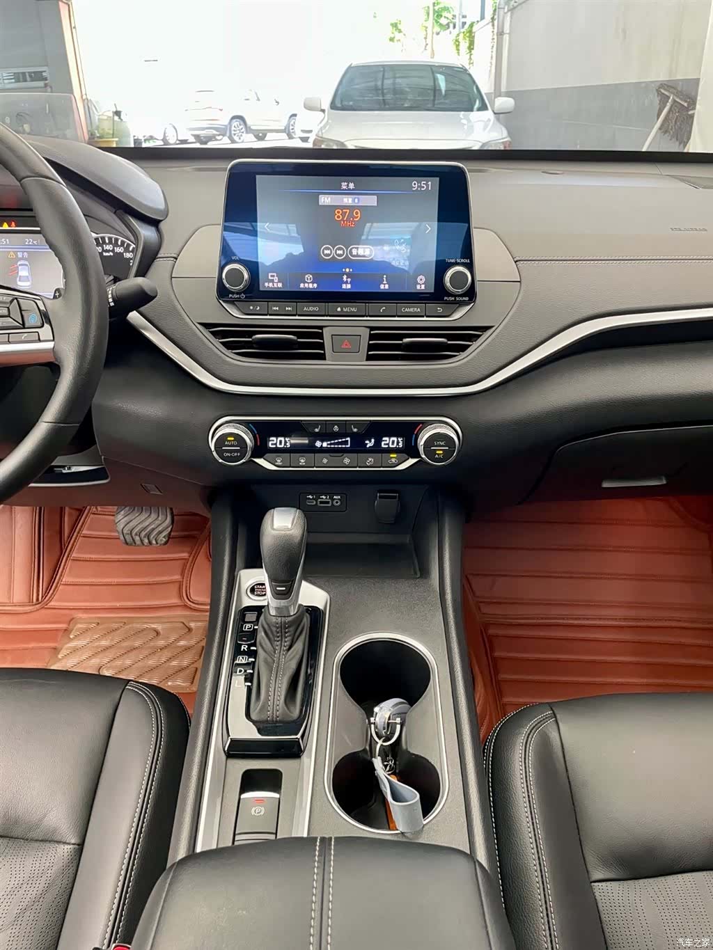 Nissan Teana, 2020 11