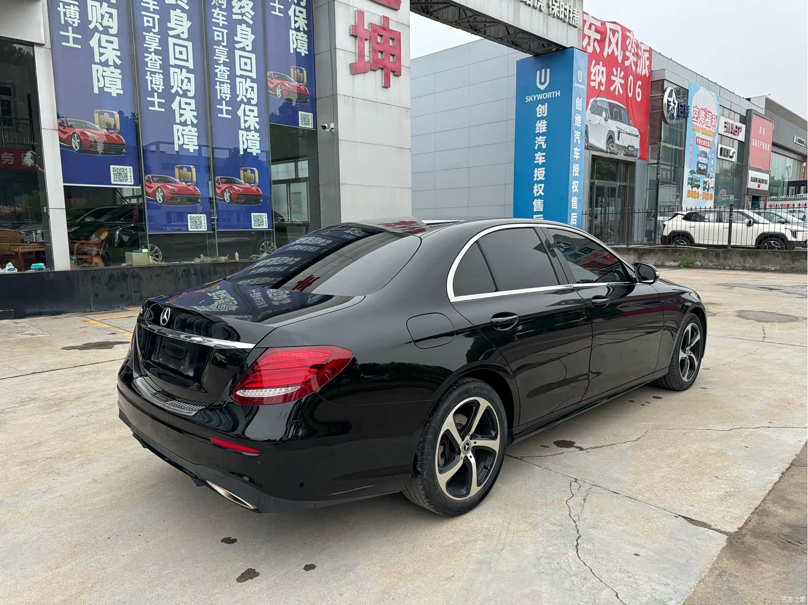 Mercedes-Benz E-Class, 2017 16