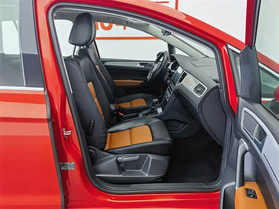 Volkswagen Golf*Jiayu