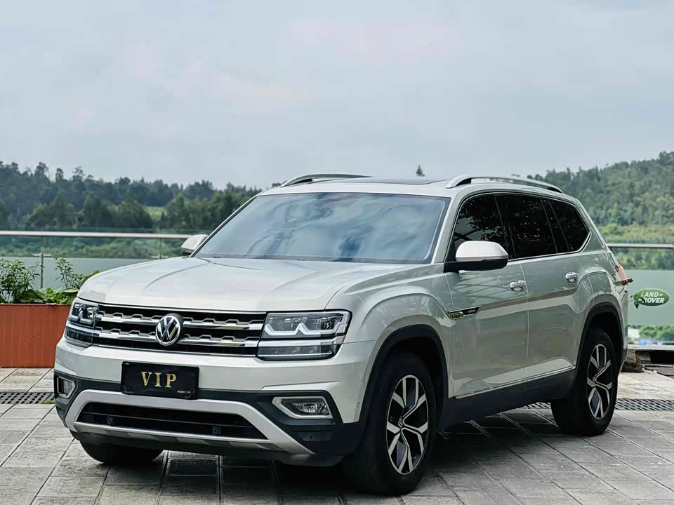 Volkswagen Tourang