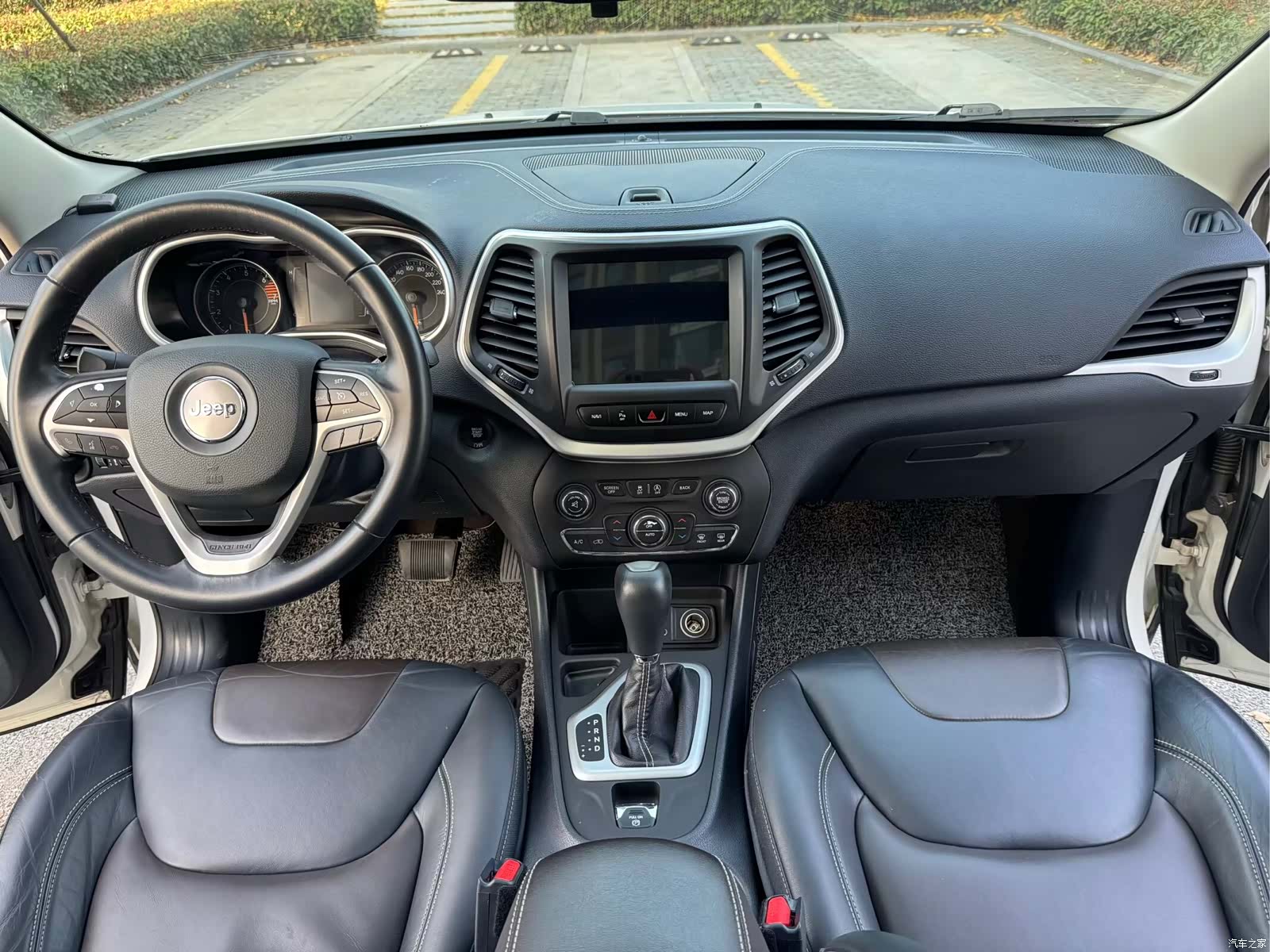 Jeep Cherokee, 2017 7
