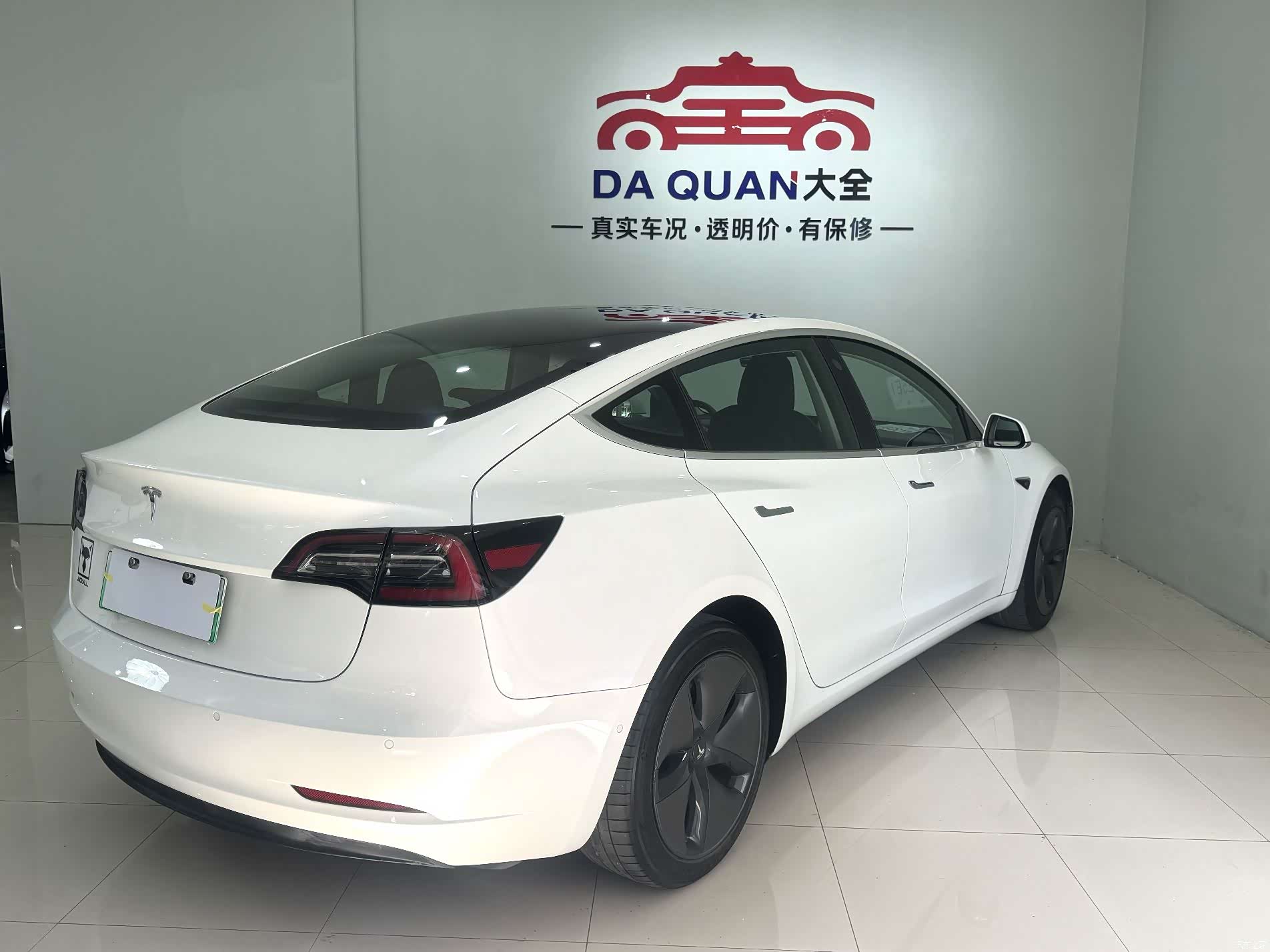 Tesla Model 3, 2019 12
