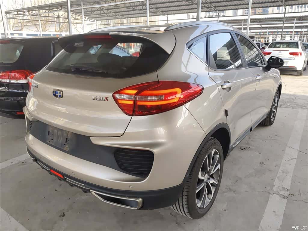 Geely Emgrand, 2018 все фото