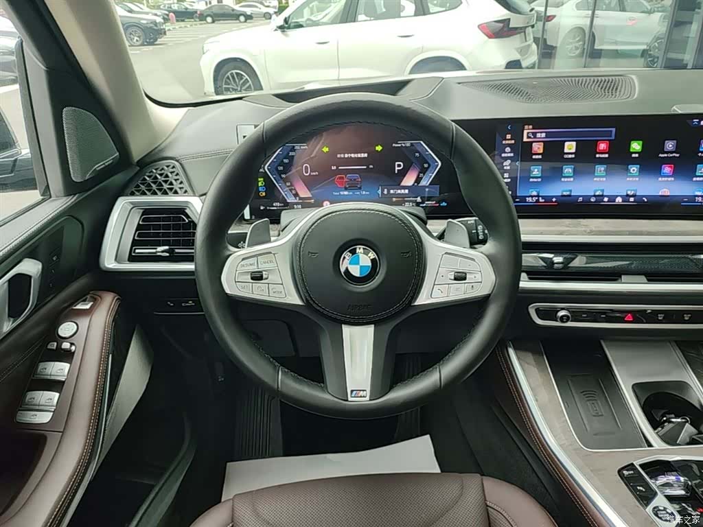 BMW X5, 2024 11