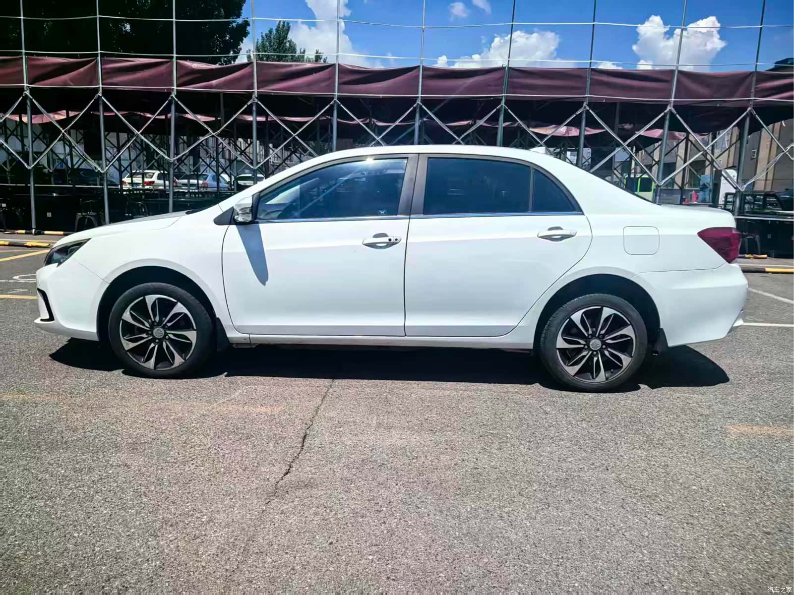 BYD Qin, 2016 6