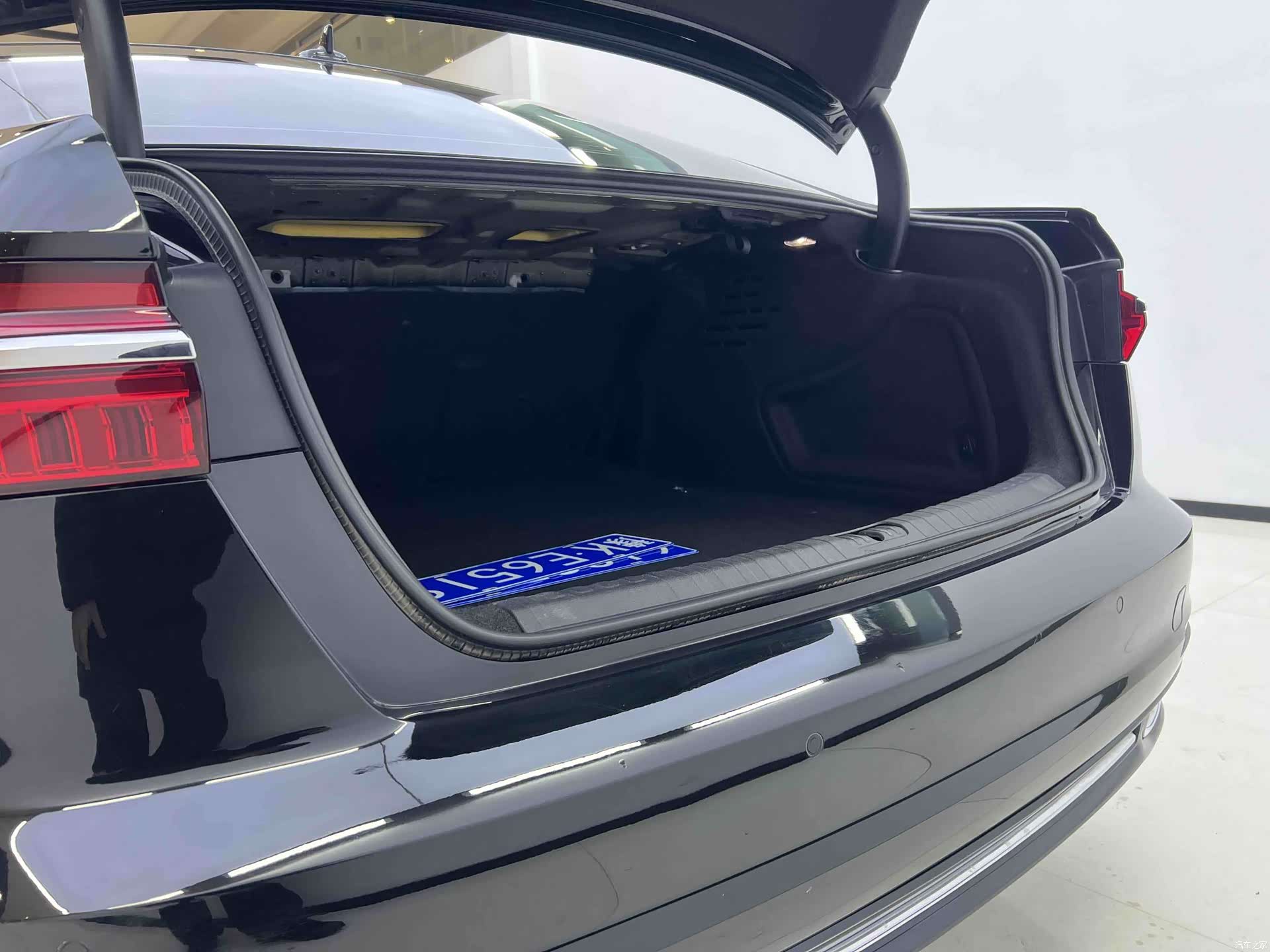 Audi A6L, 2021 13