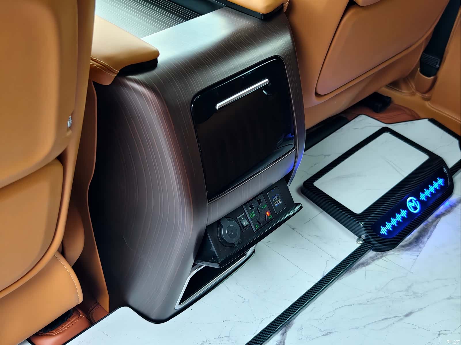 Toyota Granvia, 2026 24