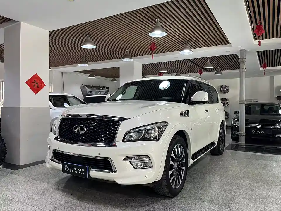 Infiniti QX80