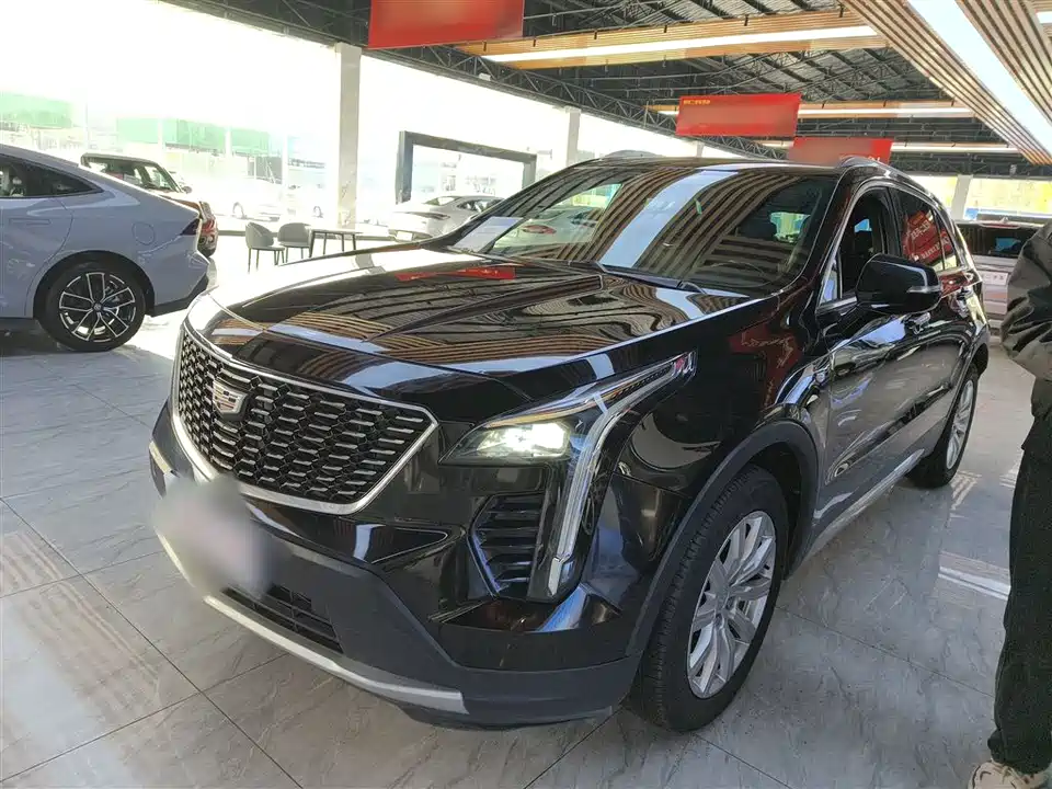Cadillac XT4