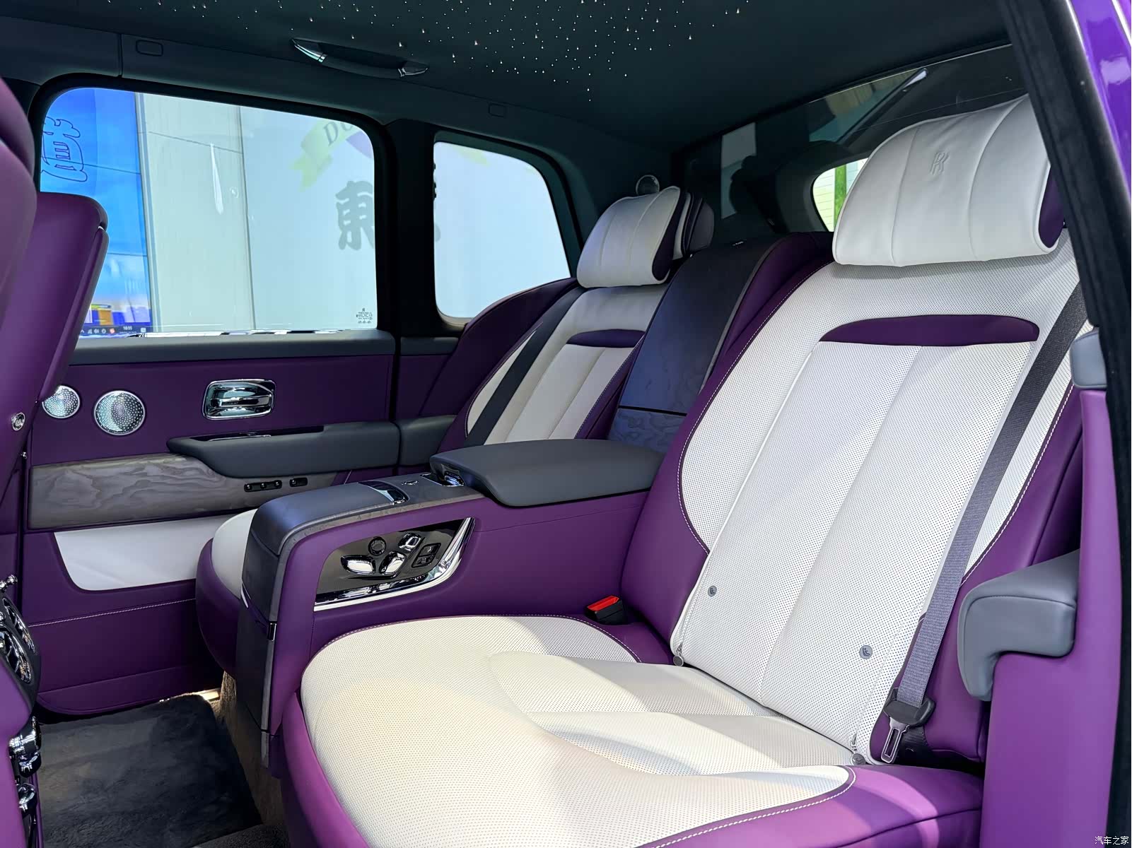 Rolls-Royce Cullinan, 2025 22