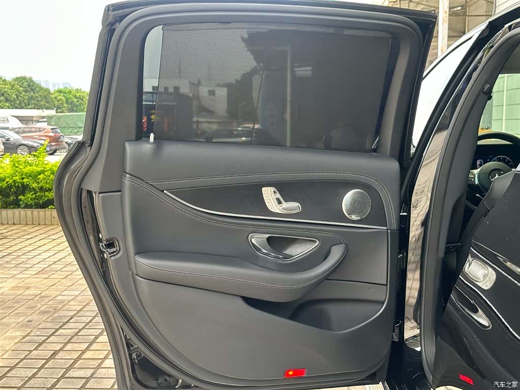 Mercedes-Benz E-Class, 2019 21