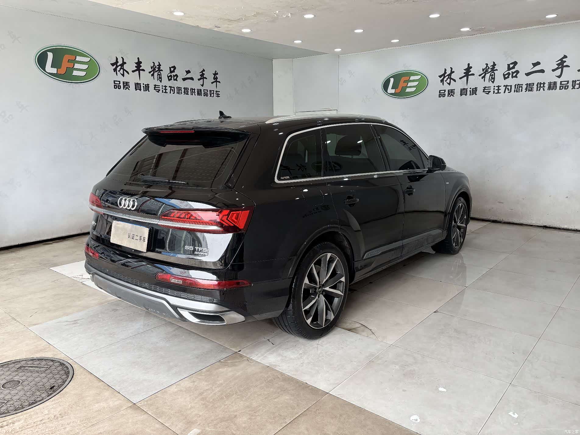 Audi Q7, 2022 6