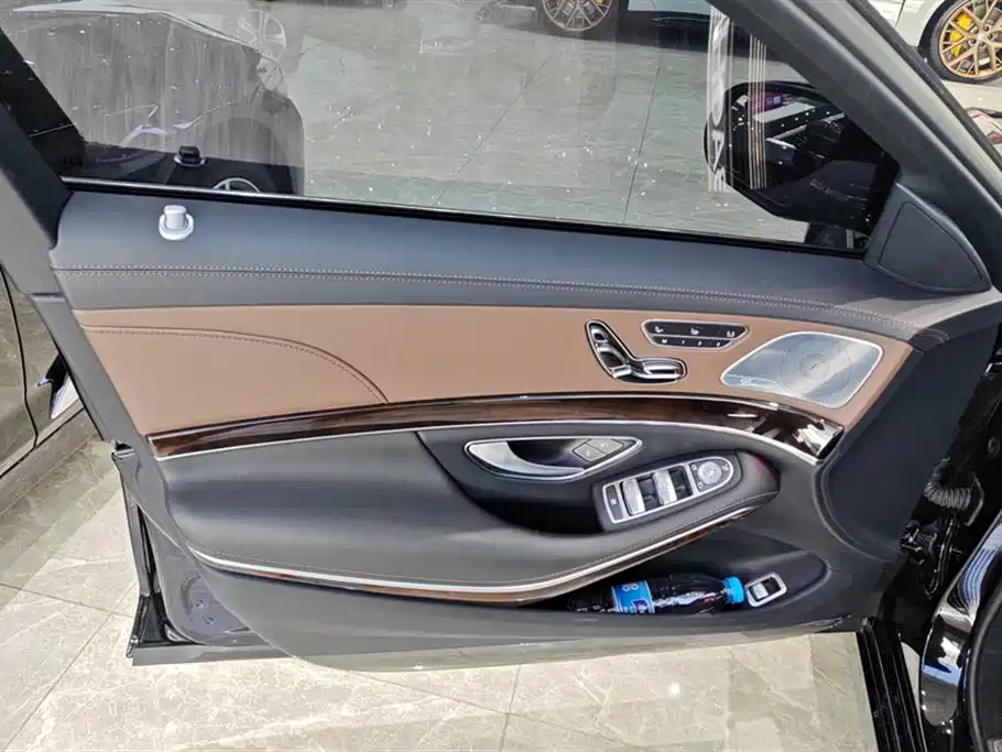 Mercedes-Benz Maybach S-class