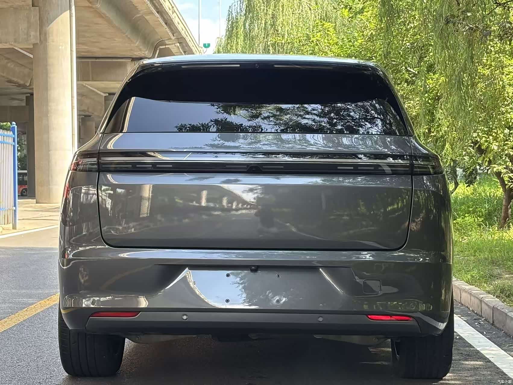 Li Auto L7, 2023 все фото