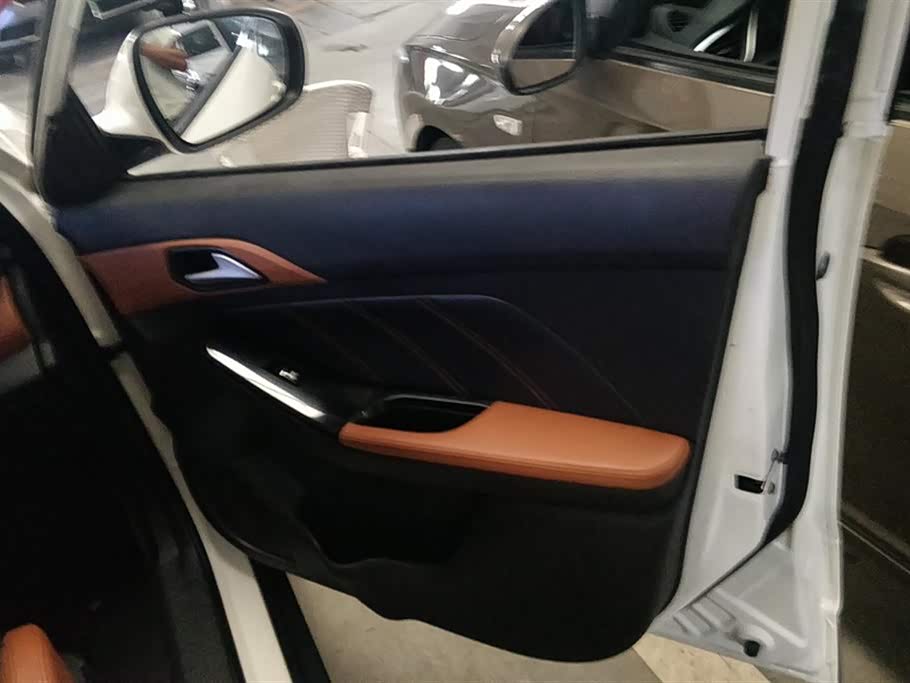 BAIC Shenbao X35