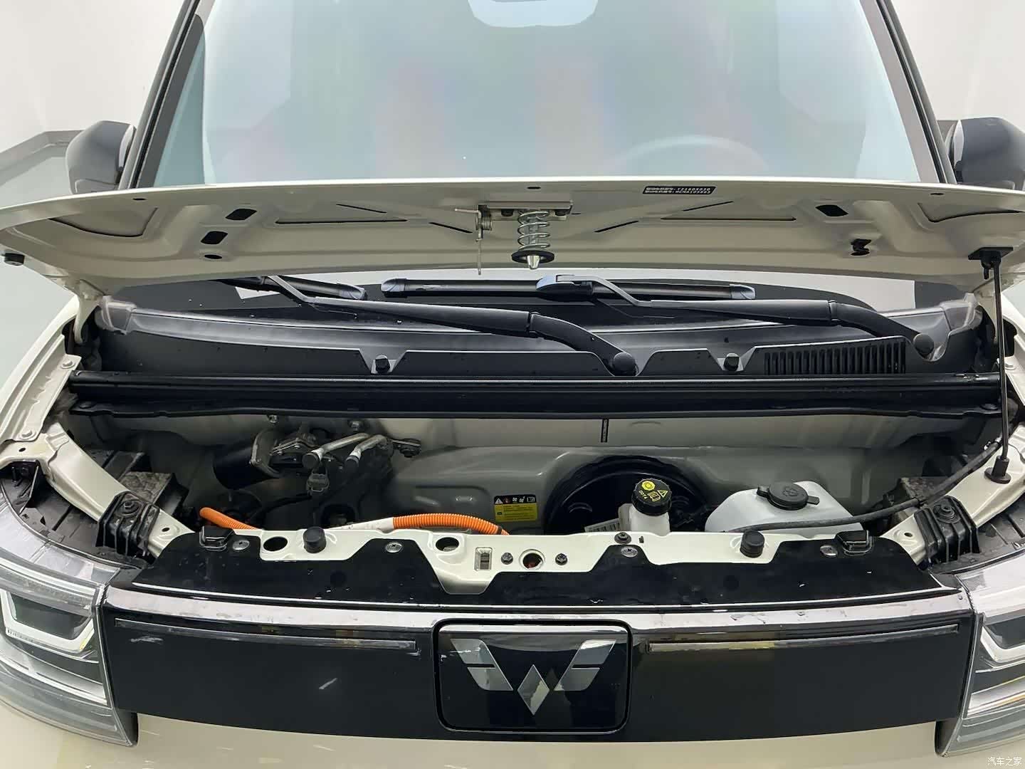 Wuling MINIEV, 2023 11