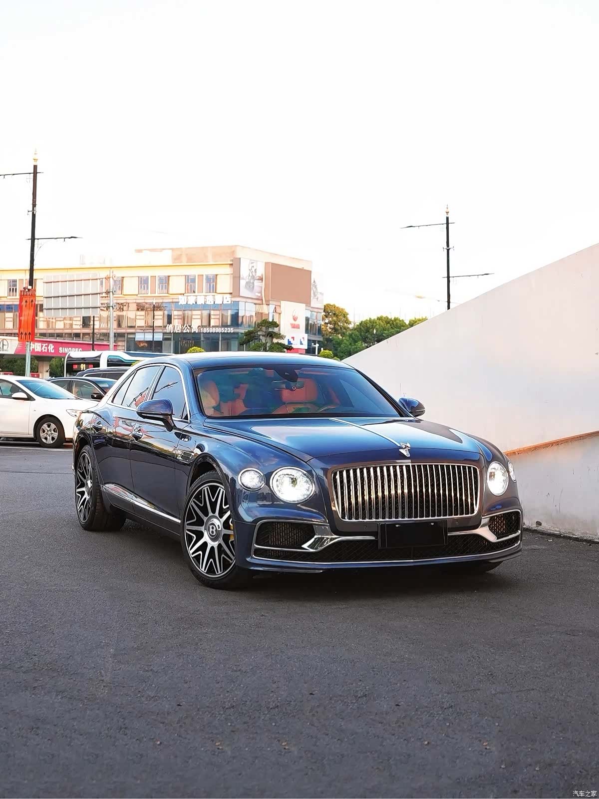 Bentley Flying Spur, 2020 все фото
