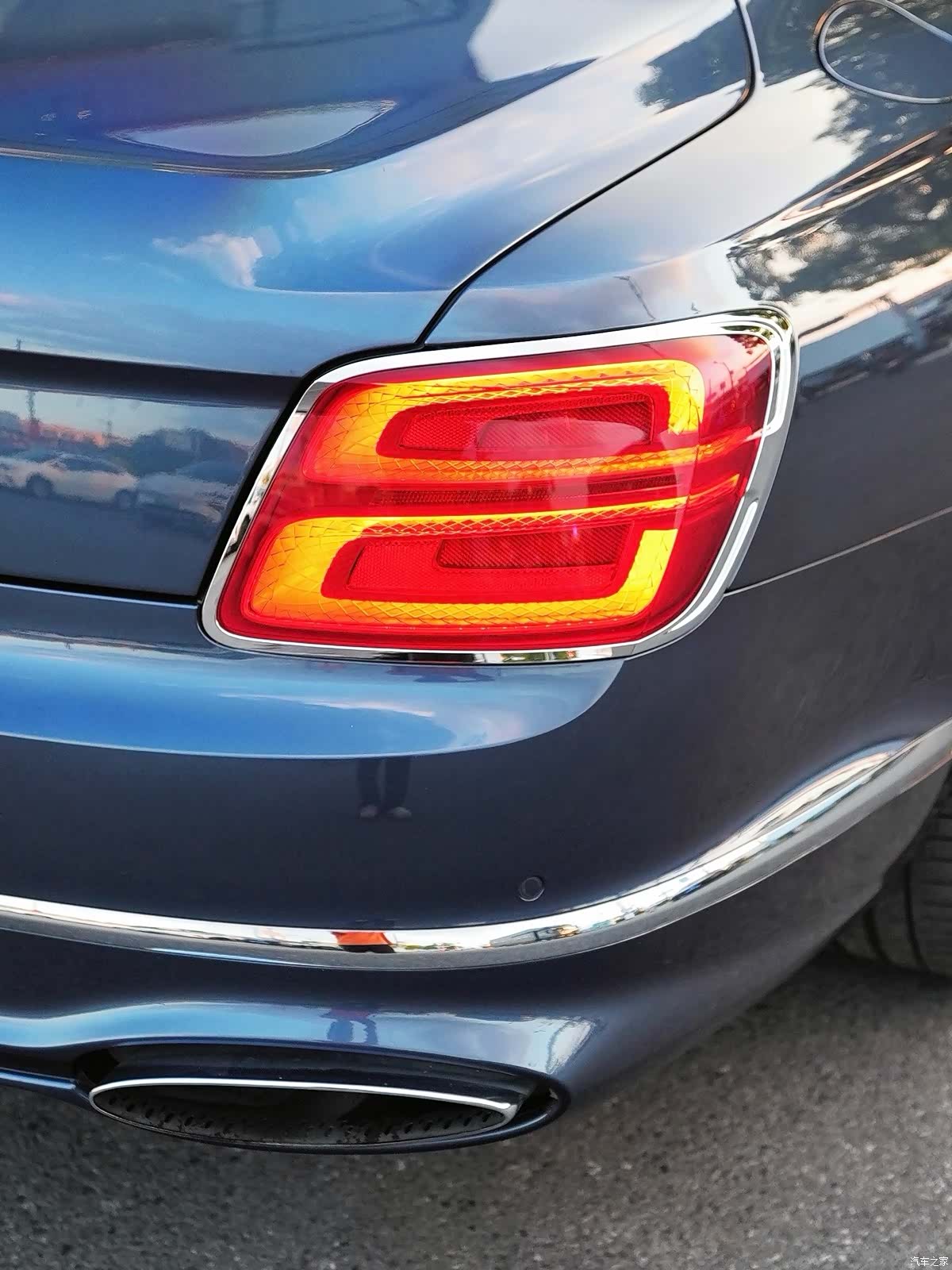 Bentley Flying Spur, 2020 10