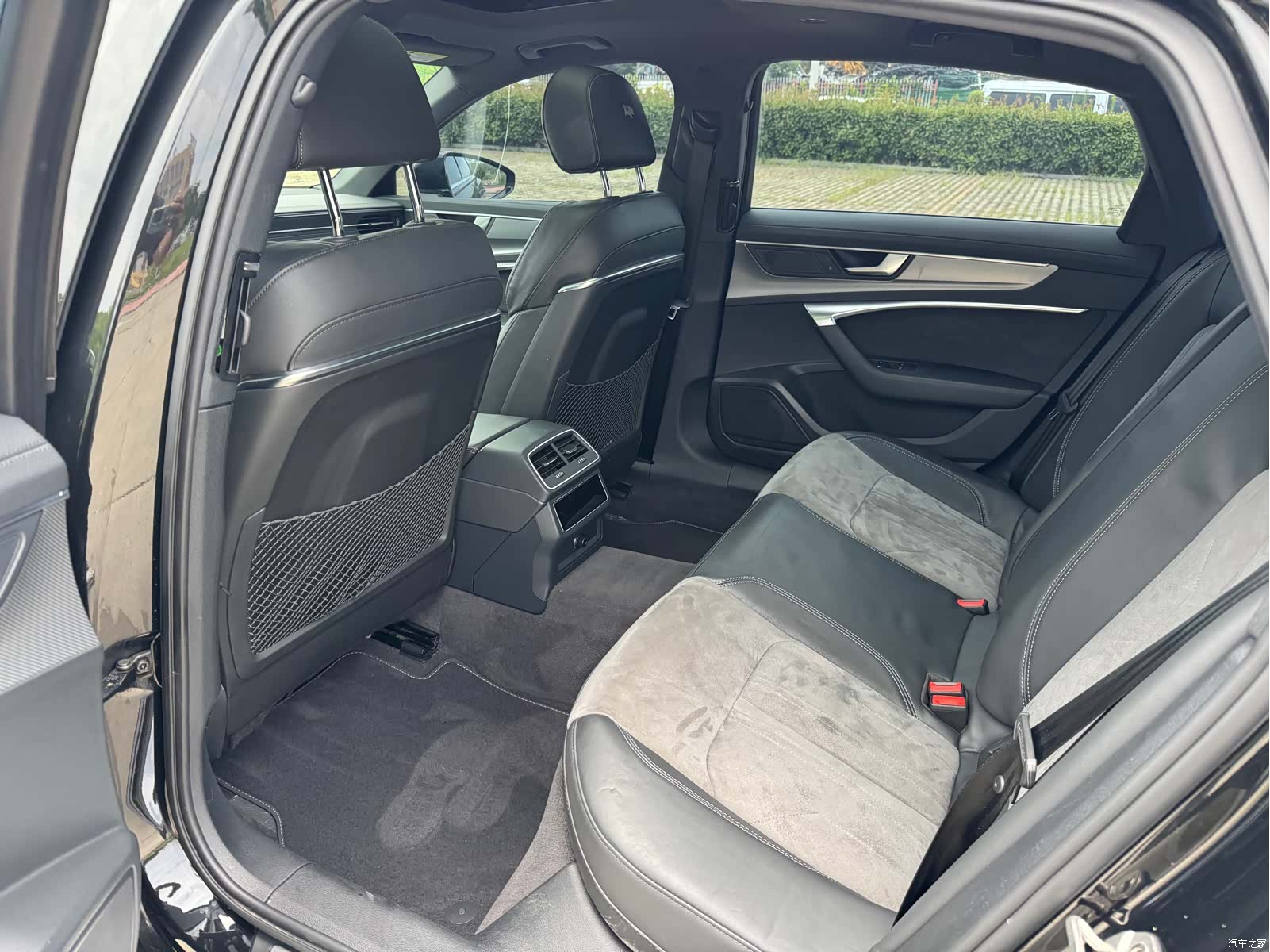 Audi A6L, 2019 11