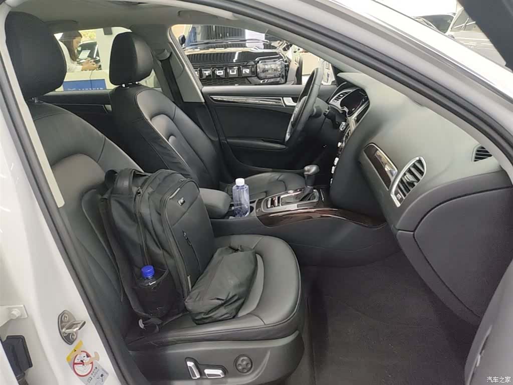 Audi A4L, 2016 25