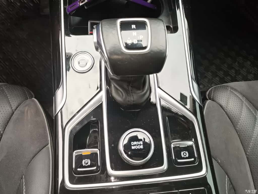Hongqi HS5, 2022 14