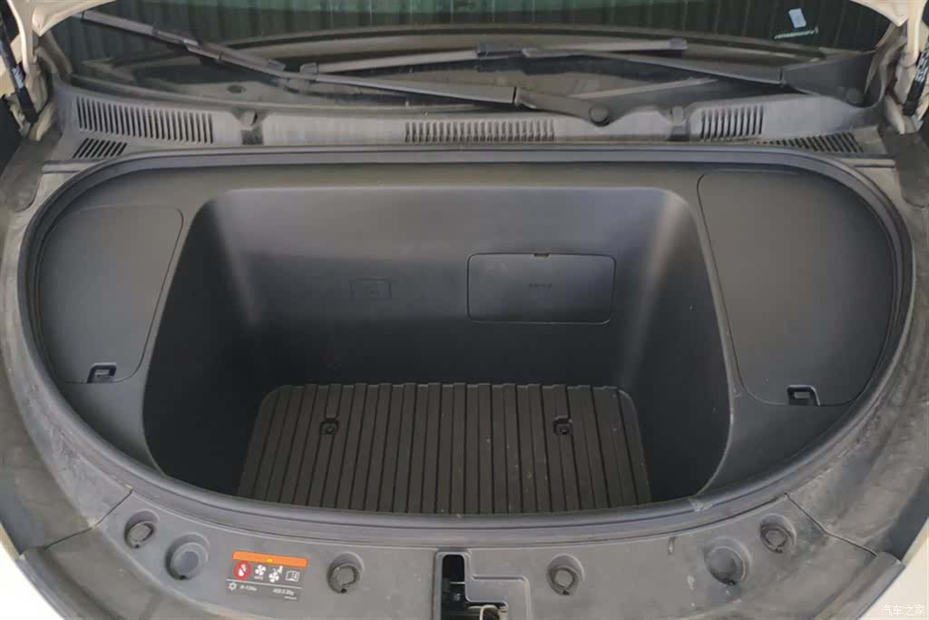 Geely Xingyuan, 2025 10