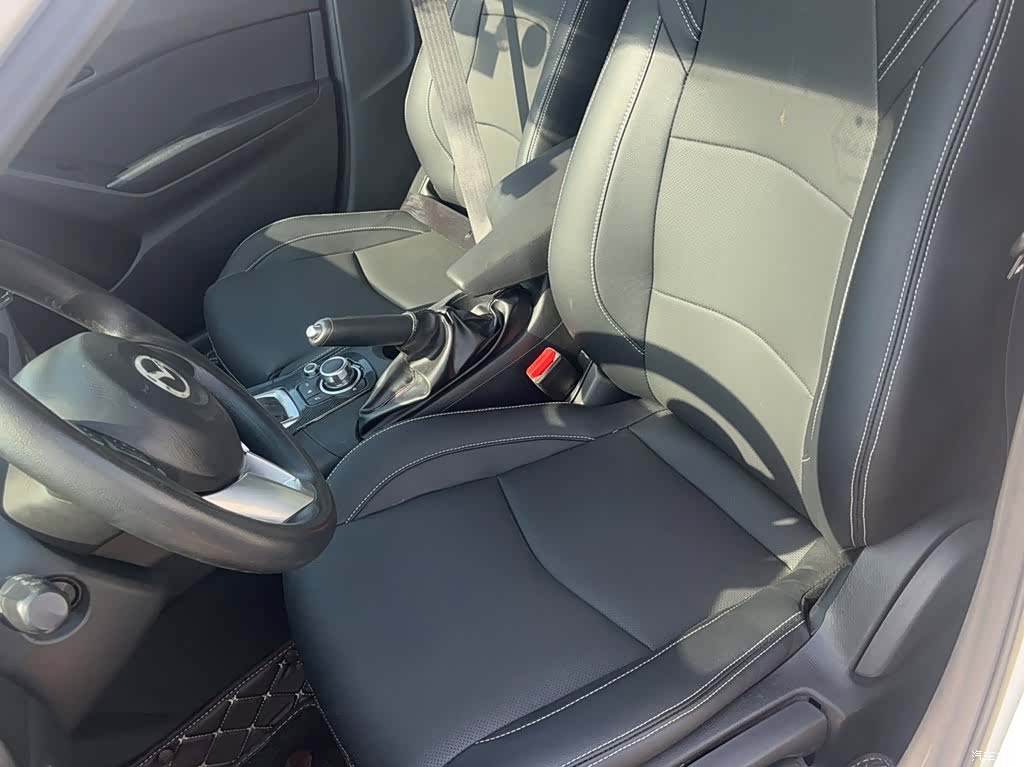 Mazda Mazda3, 2016 8