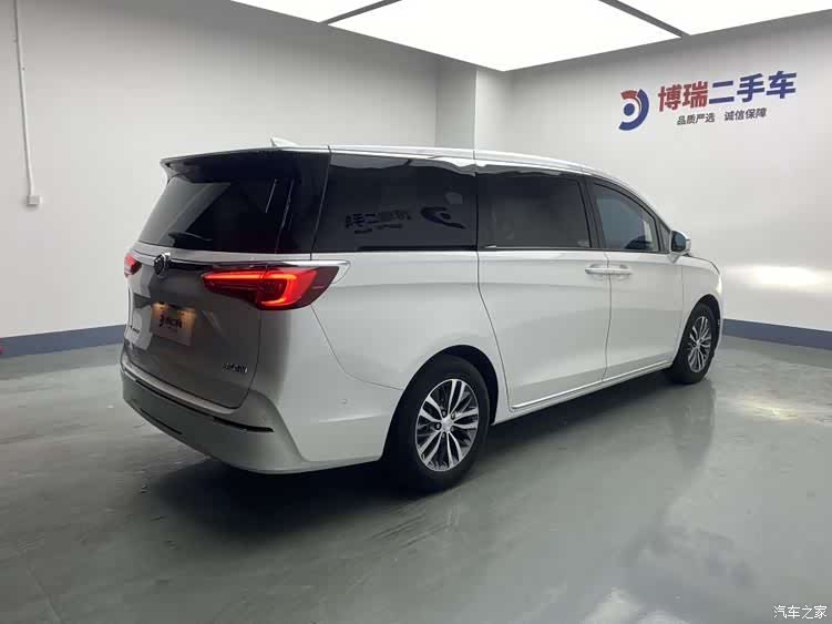 Buick GL8, 2024 7
