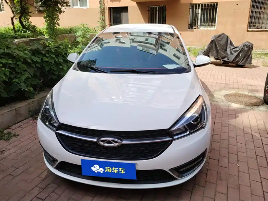 Chery Arrizo 5