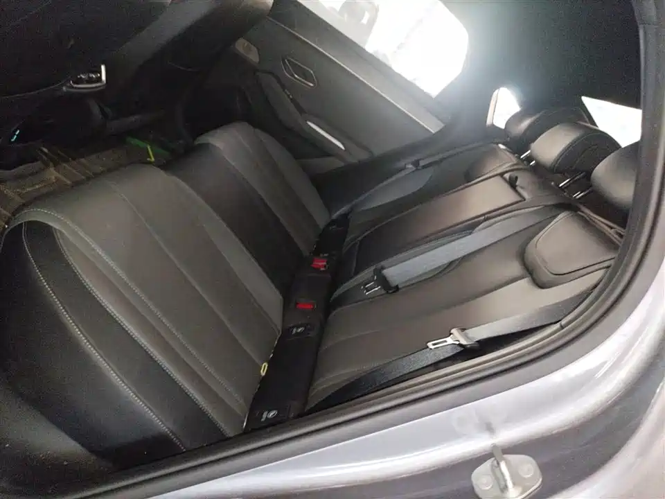 BYD Qin L