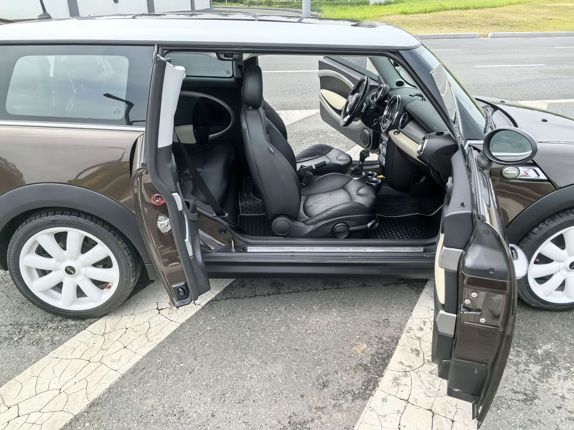Mini Clubman, 2009 12