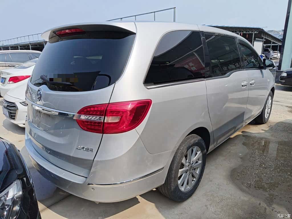 Buick GL8, 2019 7