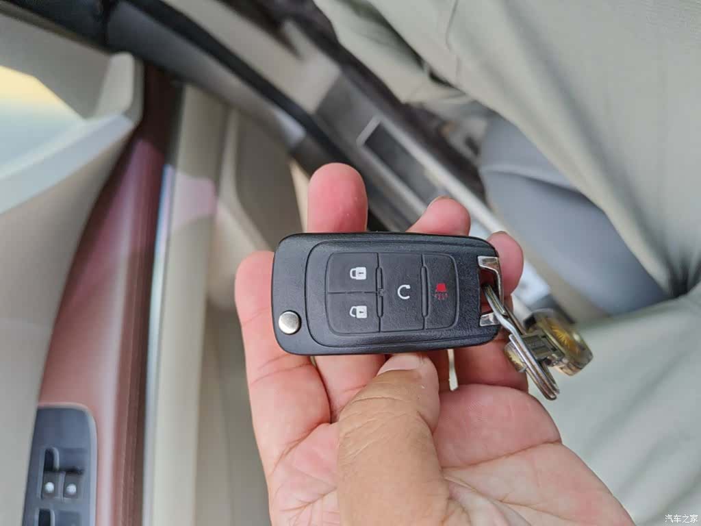 Buick GL8, 2019 9