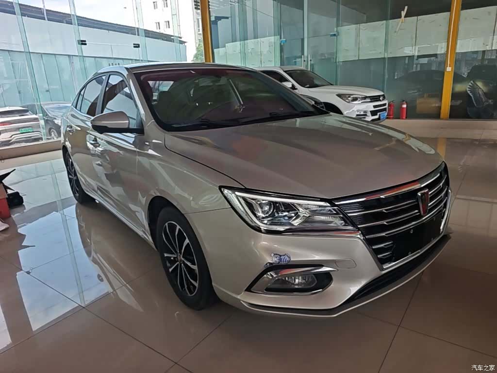 Roewe i5, 2021 4