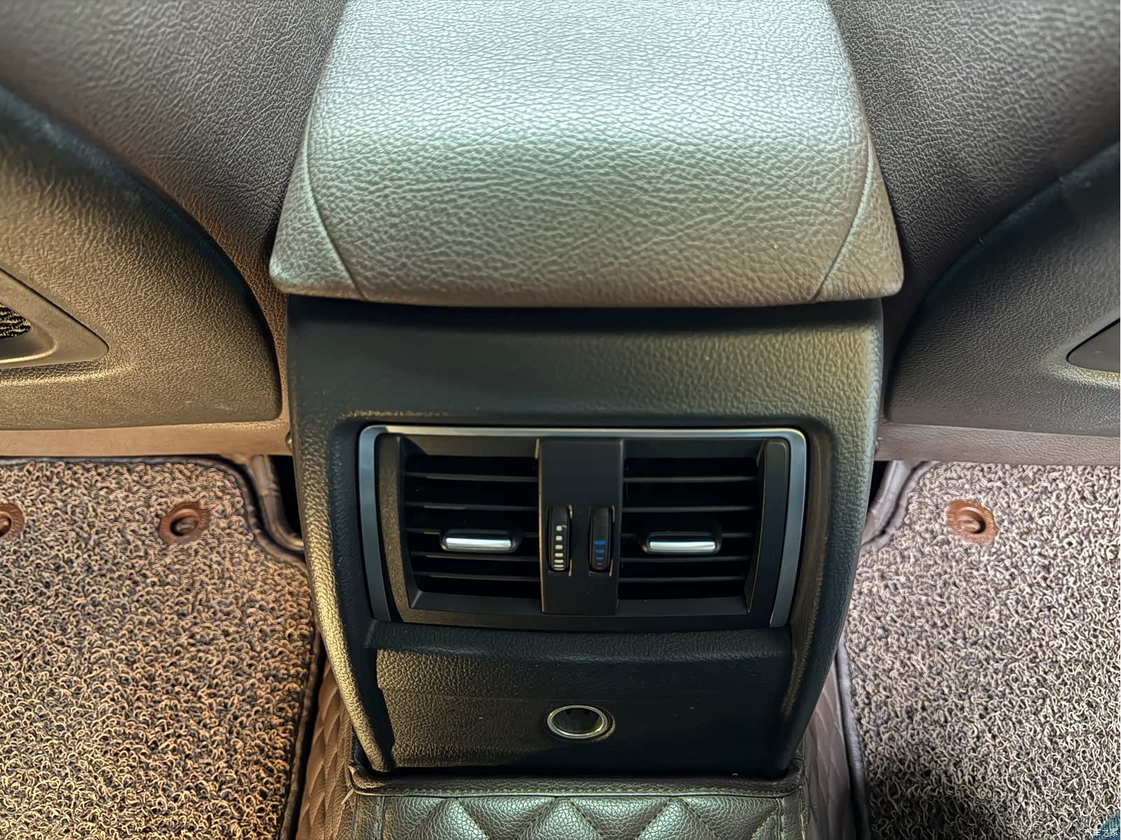 BMW 3 Series, 2018 15