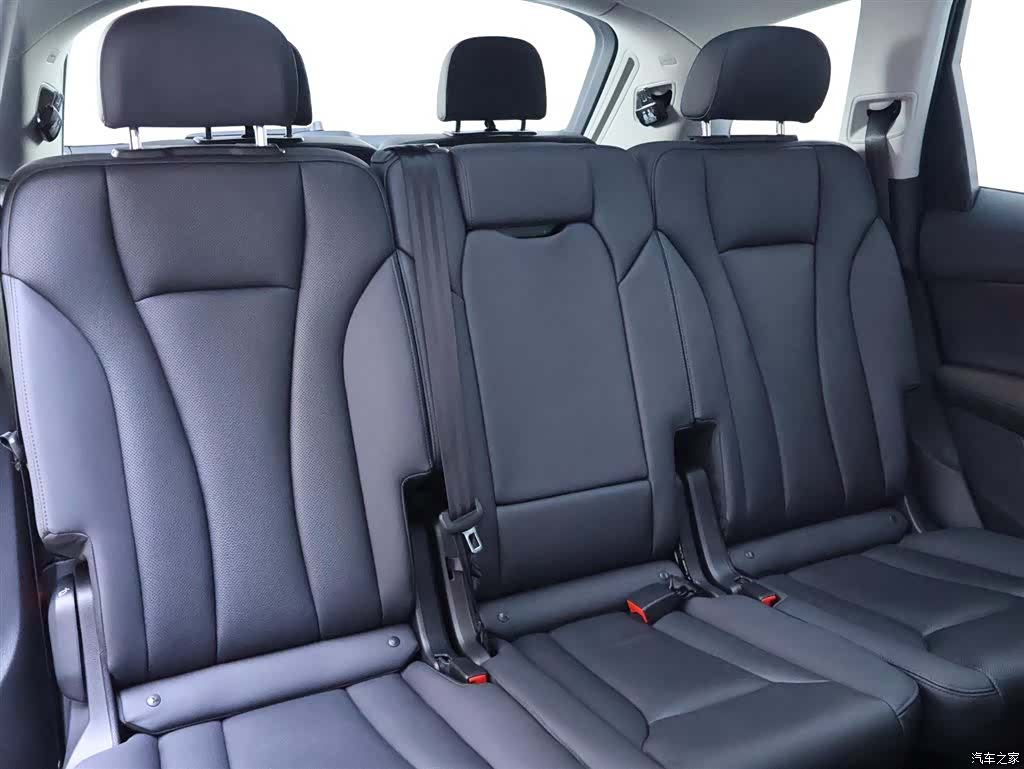 Audi Q7, 2023 22