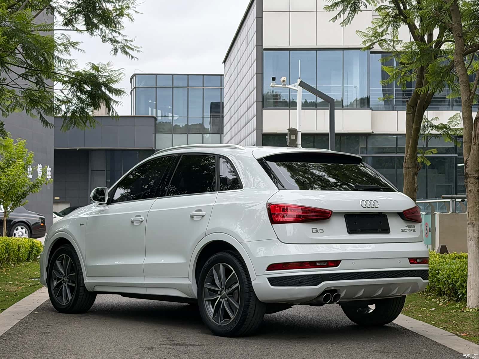 Audi Q3, 2019 все фото