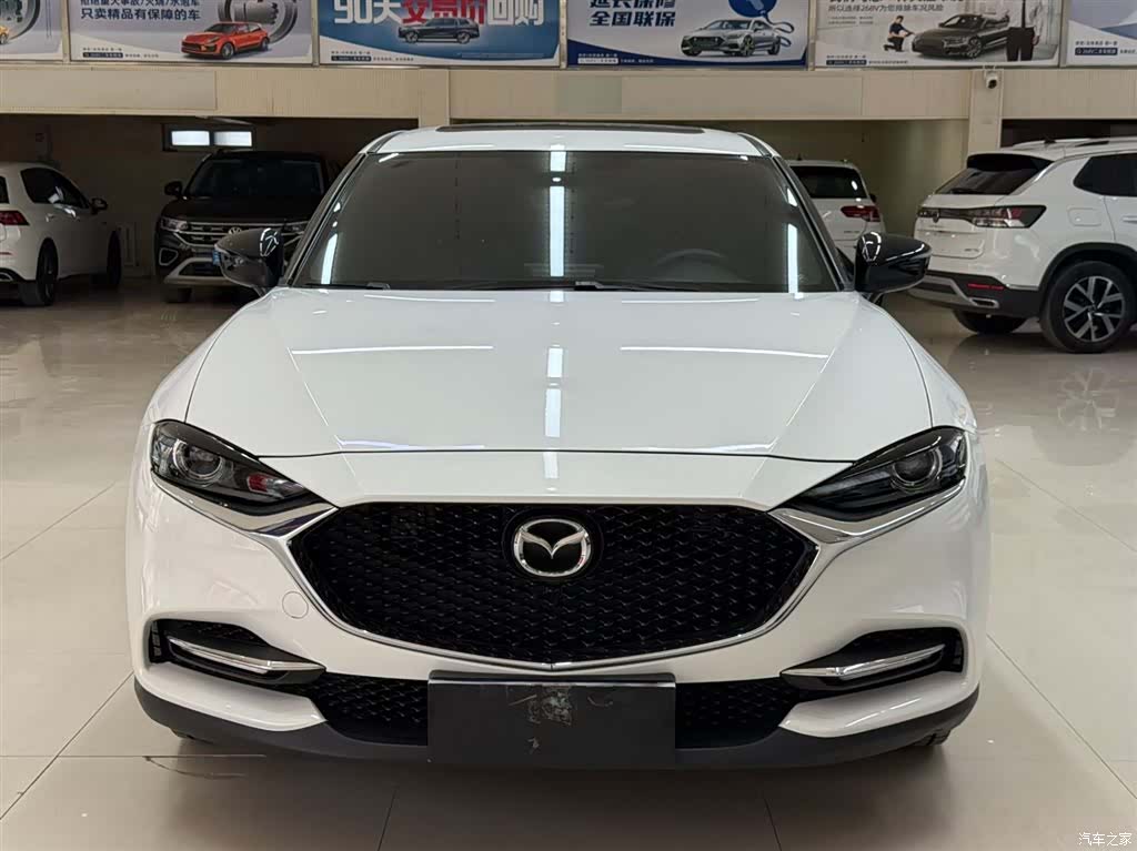 Mazda CX-4, 2023 2