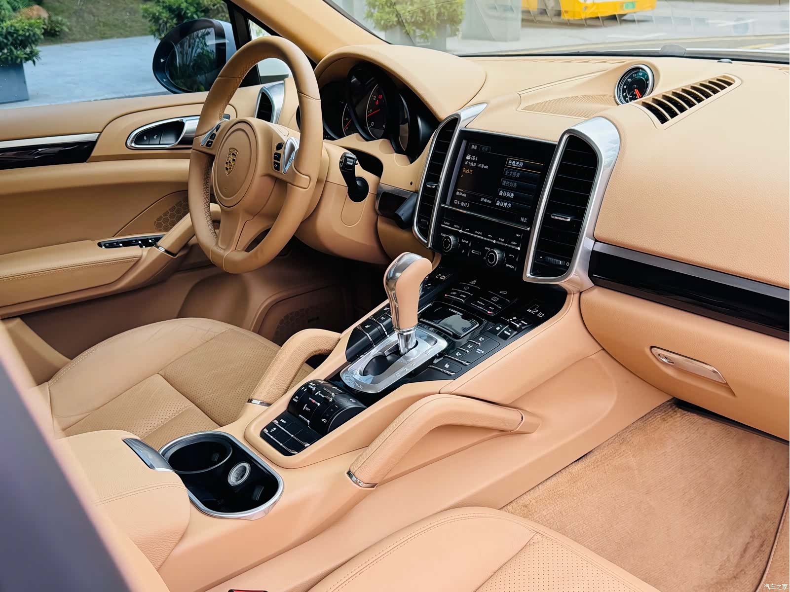 Porsche Cayenne, 2014 28