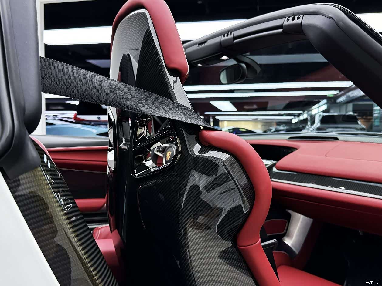 Porsche 918, 2016 26