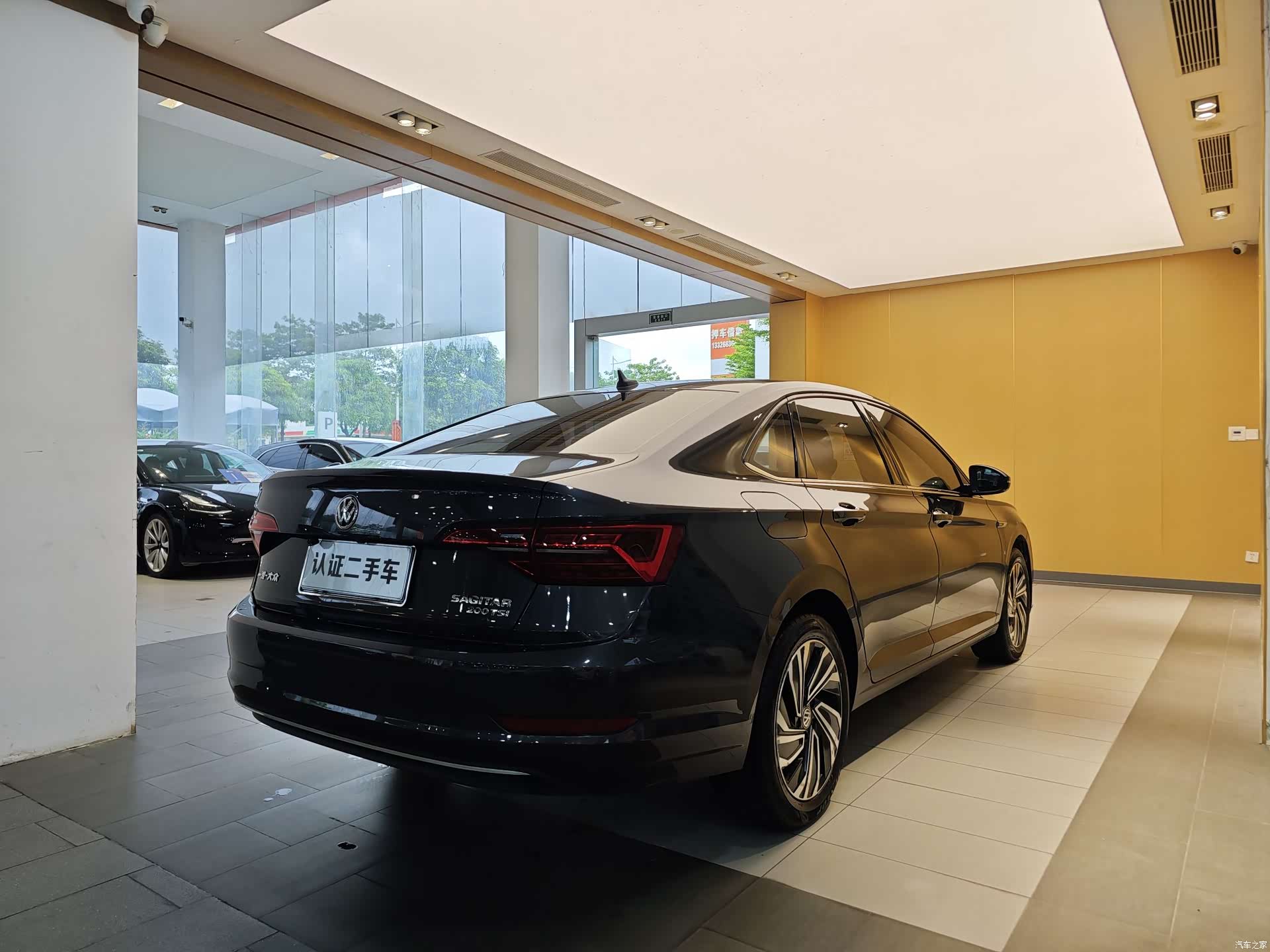 Volkswagen Sagitar, 2022 30