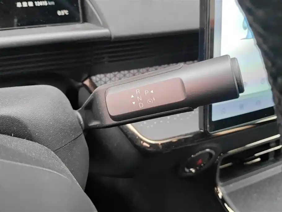 Toyota Platinum Wisdom 4X