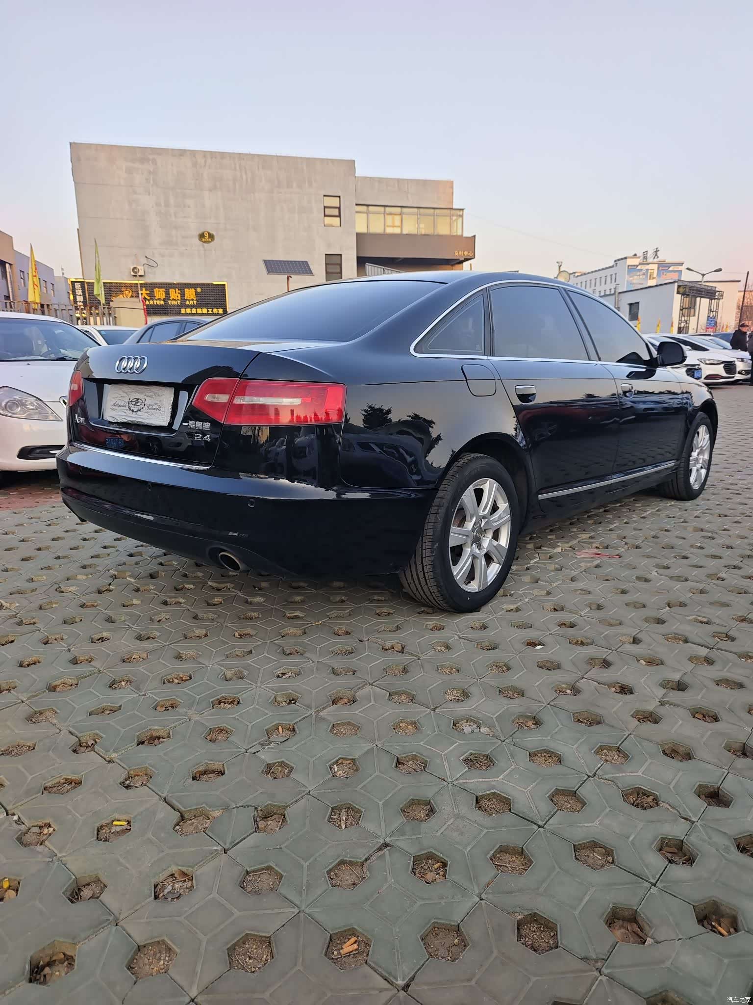 Audi A6L, 2011 9