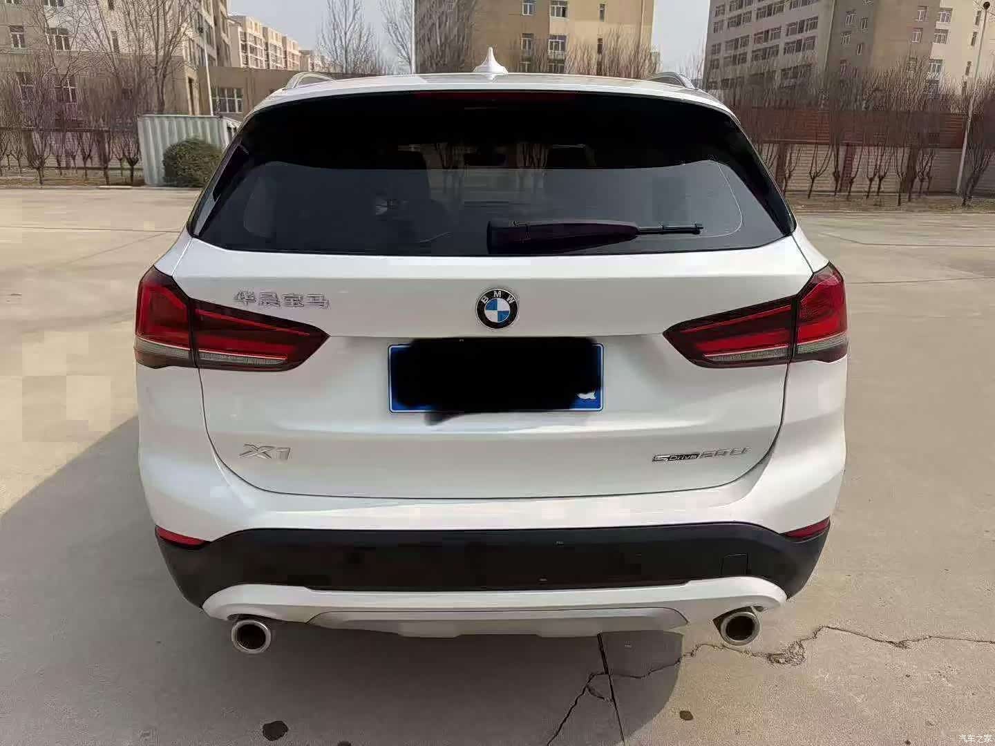 BMW X1, 2021 все фото