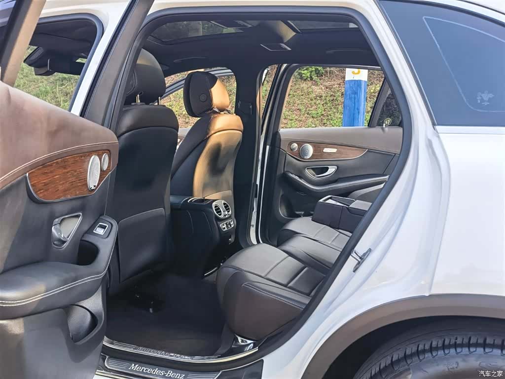 Mercedes-Benz GLC, 2021 10